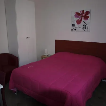 Dafne Centro 马尔萨拉