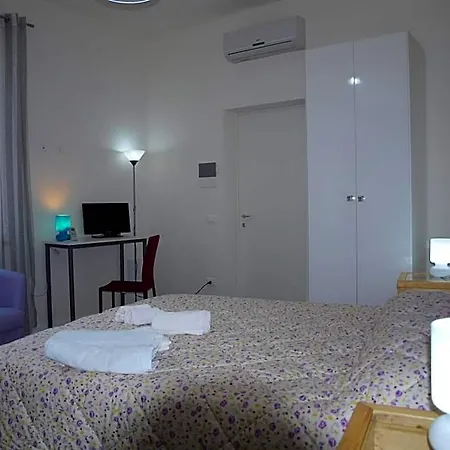 B&B Dafne Centro 마르살라