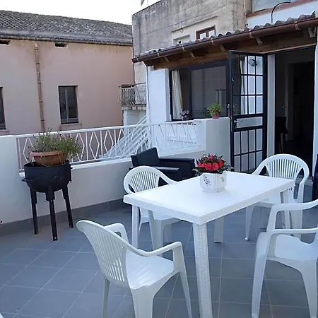 B&B Dafne Centro 4*