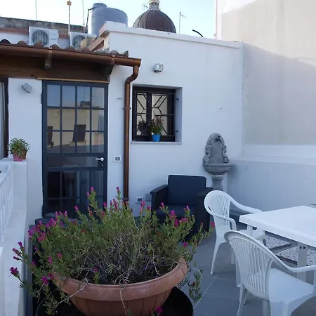 Dafne Centro Couette-café Marsala